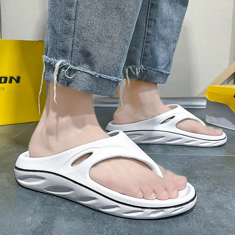 Men's Comfortable Outdoor and Indoor Thick Sole Flip Flops