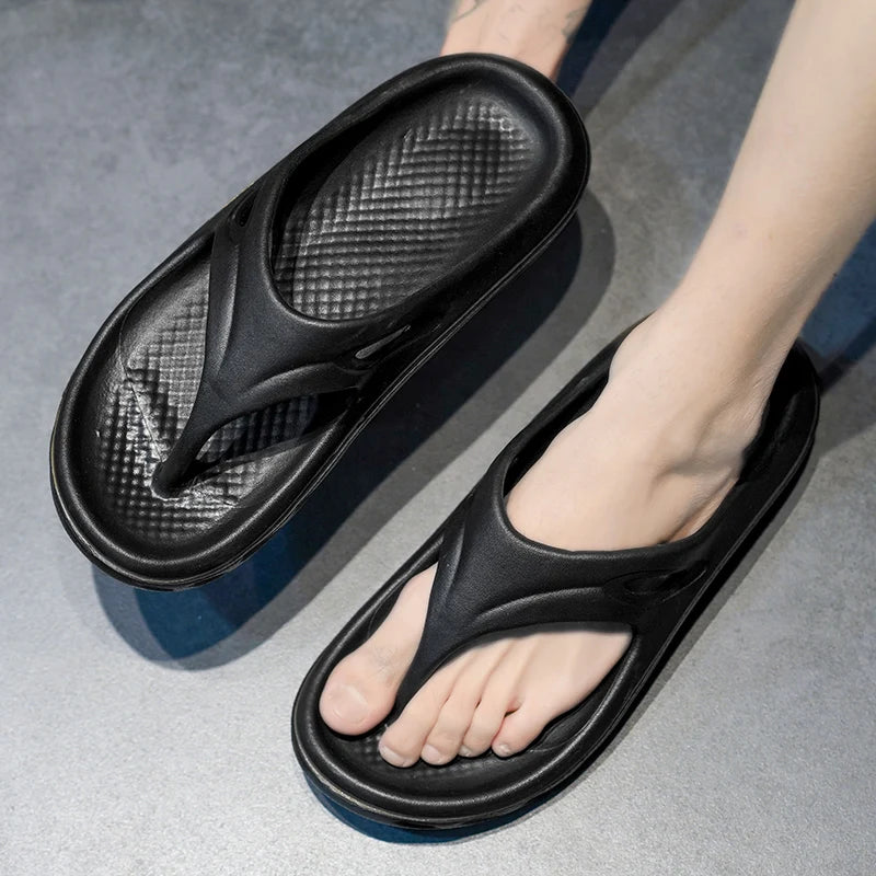 Men's Comfortable Outdoor and Indoor Thick Sole Flip Flops