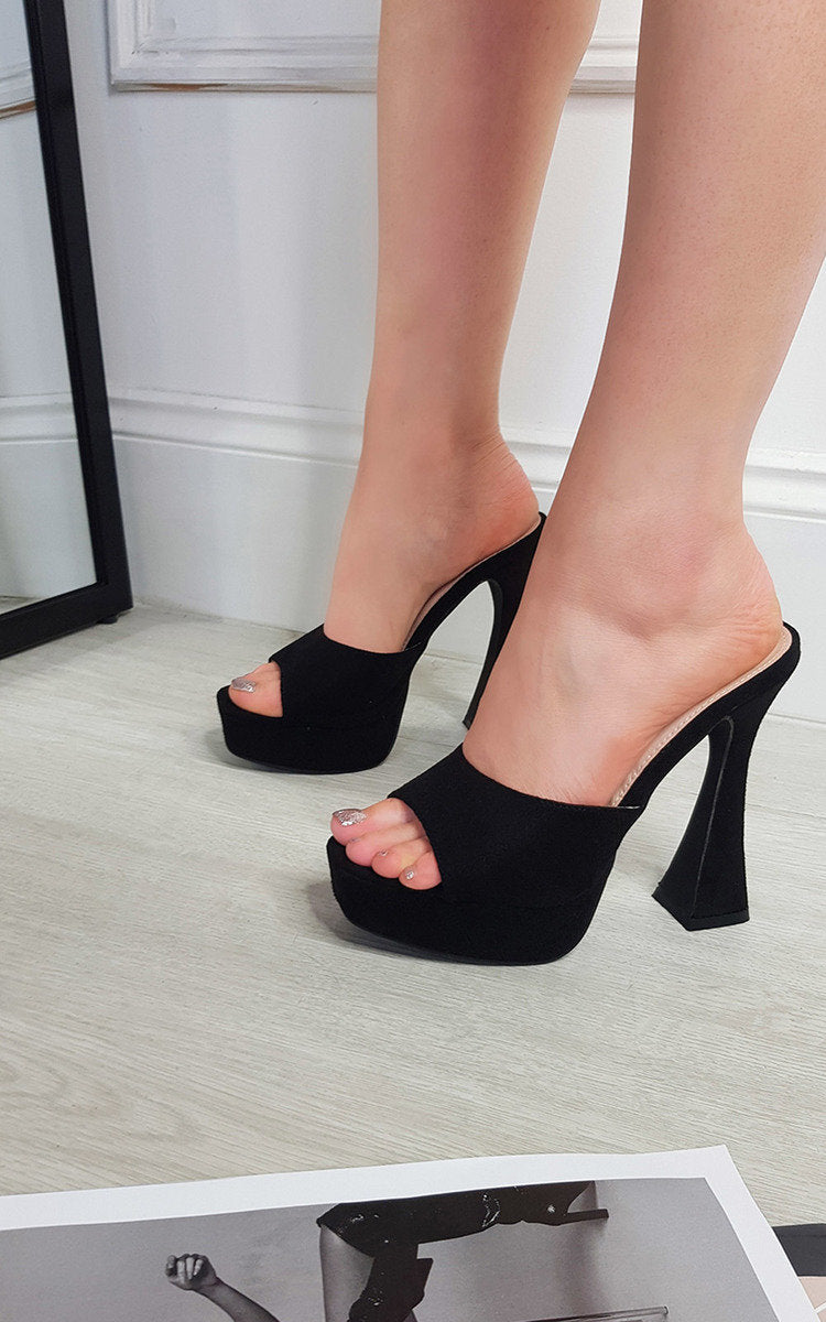 Women's Chunky Platform High Heels