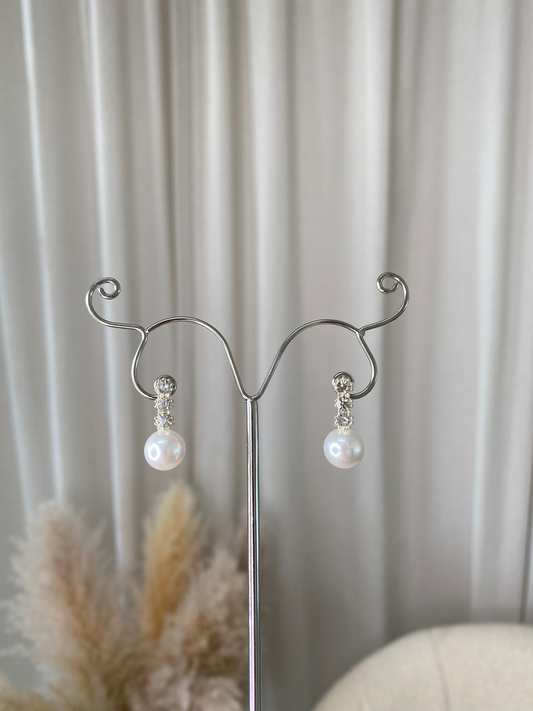 Women's Diamante Pearl Earrings