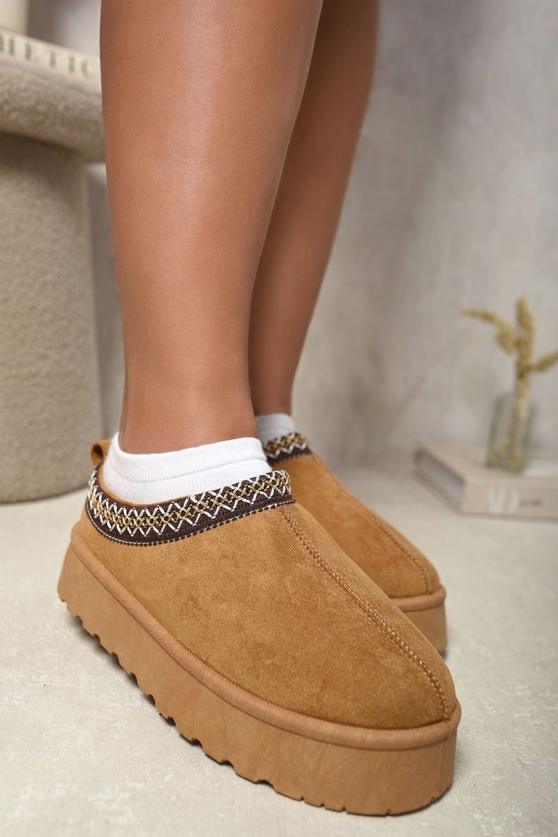 Women's Aztec Detail Low Ankle Platform Slipper Boots