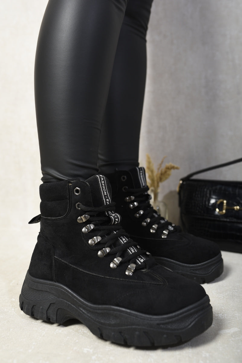 Women's Chunky Lace-Up Platform Ankle Boots