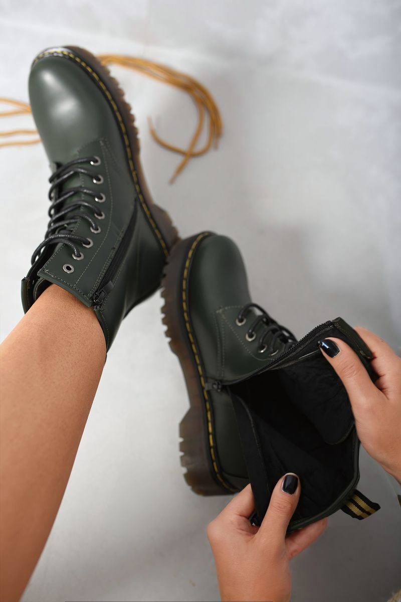 Women's Combat Lace Up Side Zip Platform Chunky Boots