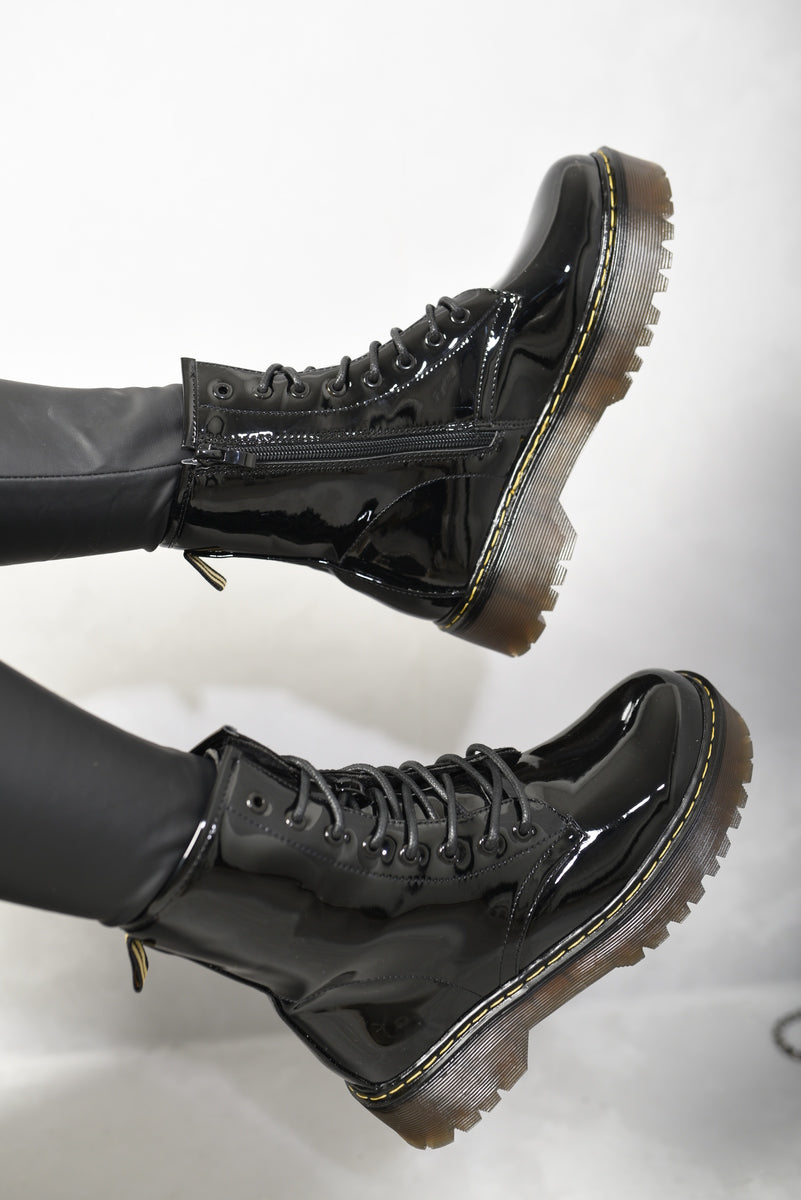 Women's Combat Lace Up Side Zip Platform Chunky Boots