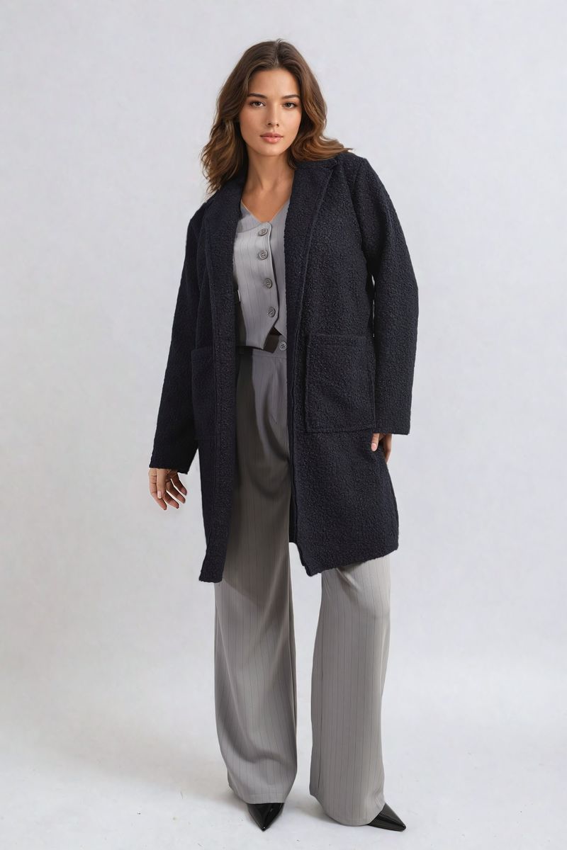 Women's Buttoned Textured Jacket with Front Pockets