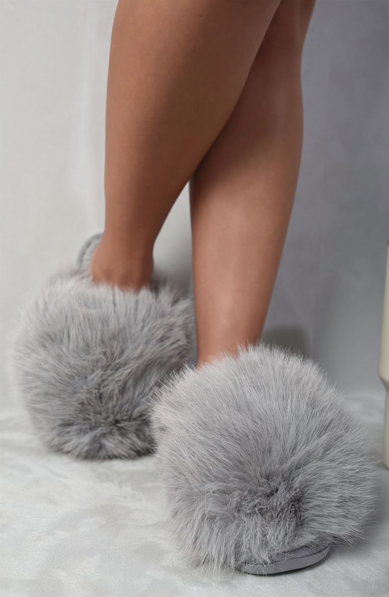 Women's Fluffy Faux Fur Winter Sandals