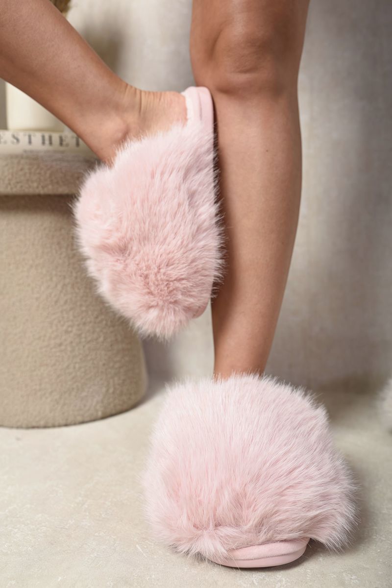 Women's Fluffy Faux Fur Winter Sandals