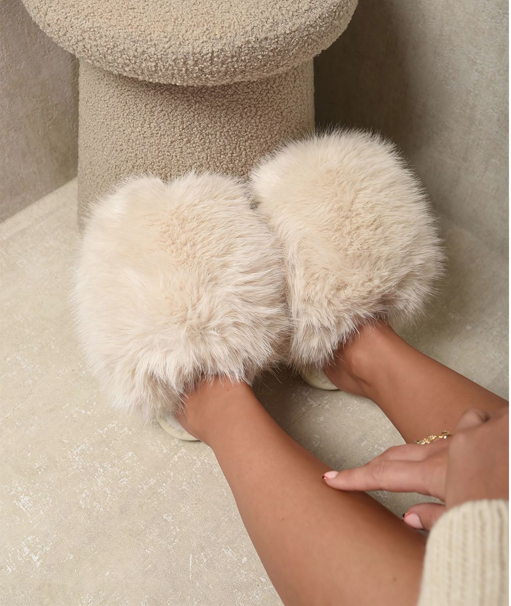 Women's Fluffy Faux Fur Winter Sandals