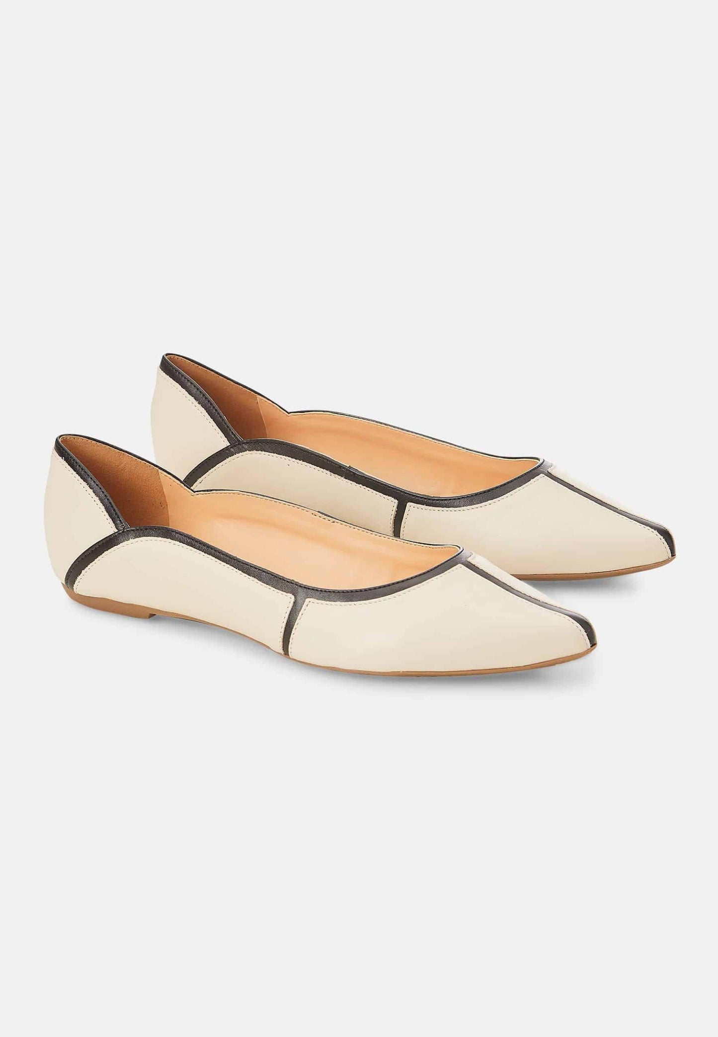 Women's Comfortable Beige Premium Leather Ballerinas with a Non-Slip Rubber Sole.